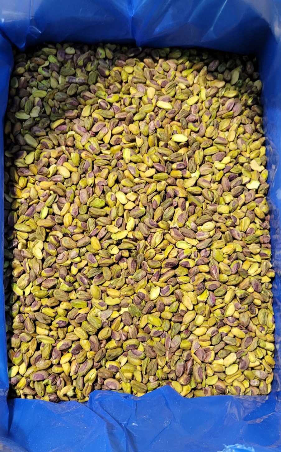 Mazzeh-California Pistachios Kernels Pasteurized Raw Bulk 30 Lb 13.6 Kg-01