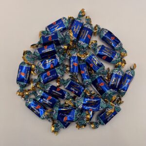 Minoo Candy Toffee Gaz Sohan 26.4 Lb